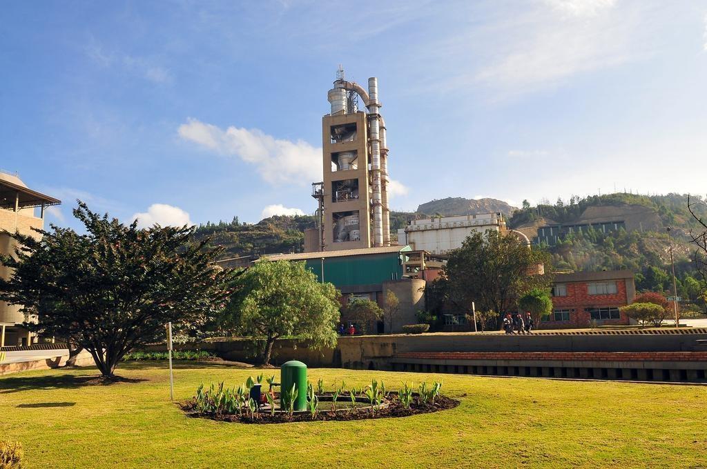 Foto Planta de Cemento Nobsa