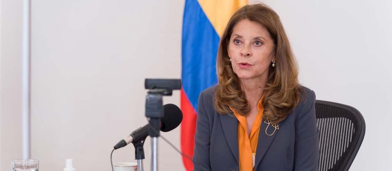 Vicepresidenta destaca aporte del sector constructor en la reactivación, con más de un millón de puestos en medio de pandemia