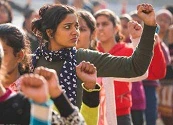 ¿Por qué el Día de la Mujer? Porque la desigualdad continúa, ya sea en la ley, en los Parlamentos o en el cuerpo